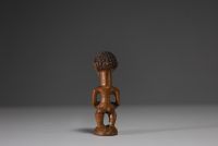 Afrique RDC - Fétiche Songye en bois sculpté, début XXème.