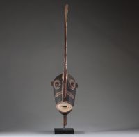 Afrique - Imposant masque Mossi / Winiama en bois sculpté polychrome, Burkina Faso.