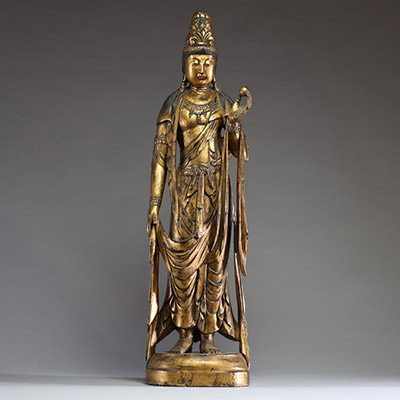 Chine - Grand Bouddha en bois sculpté et doré.