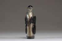 Chine - Tabatière en verre de Pékin à décor de chauve souris, vers 1900.