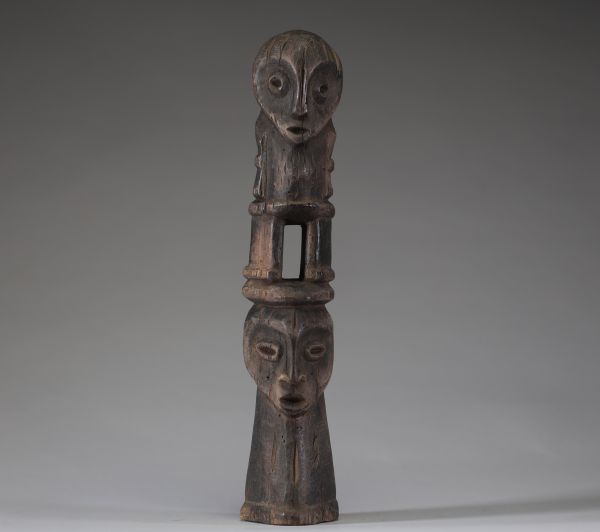 Afrique RDC - Figure du Bwami Lega / Warega en bois sculpté, Congo RDC.