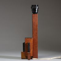 Pied de lampe Art Déco moderniste en différentes essences de bois, travail belge, vers 1920-30.