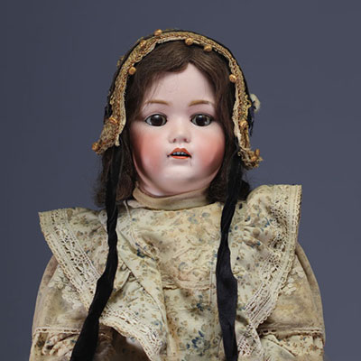 WALKURE GERMANY - Poupée tête porcelaine n°70, bouche ouverte, début XXème.