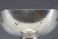 Paire de coupes sur pied en argent massif, poinçon de l'ancien Empire Austro-Hongrois, vers 1900-1910.