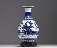 China - White-blue porcelain vase, blue mark under the piece, 19th century.