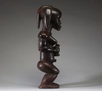 Afrique - Statue Fang Betsi en bois sculpté, Gabon, 1ère moitié XXème.