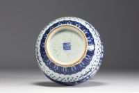China - White-blue porcelain vase, blue mark under the piece, 19th century.