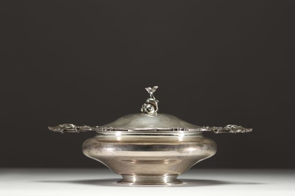 Wolfers - Solid silver and gilt vegetable dish, Wolfers hallmark under the piece, 19th century.