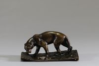 Louis RICHÉ (1877-1949) dans le goût de - Parure de bureau aux Lionnes en bronze à patine nuancée, vers 1880-1900