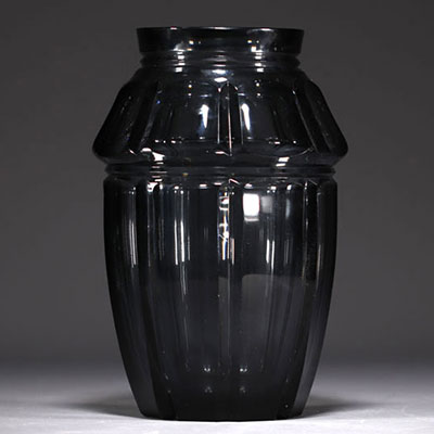 Joseph SIMON (1869-1960) - Val Saint Lambert - Imposant vase dans le ton de gris, époque Art Déco.