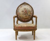 Important set of carved and gilded wood salon furniture, fine Aubusson tapestry including a sofa and a suite of four bergère armchairs, 19th century.