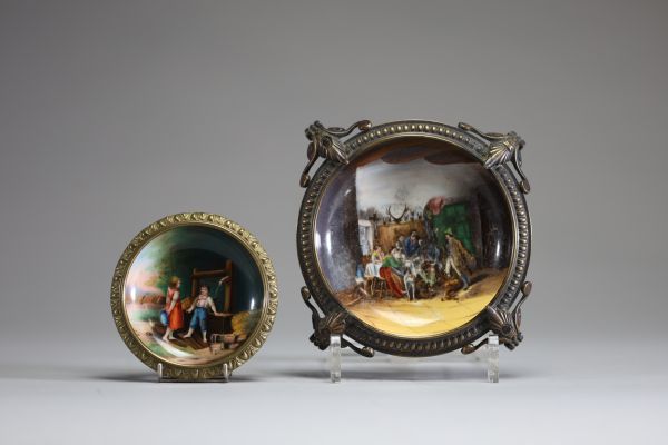 plaques en porcelaines peintes