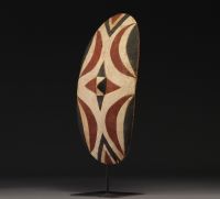 Tutsi dance shield - Rwanda Burundi