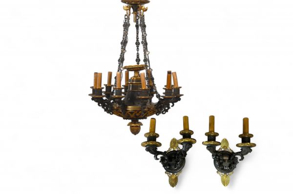 Lustre et appliques en bronze à deux patines, époque Charles X.