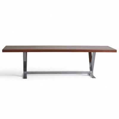 Table basse, plateau en palissandre à piètement chromé en V, design Scandinave, vers 1960-70.